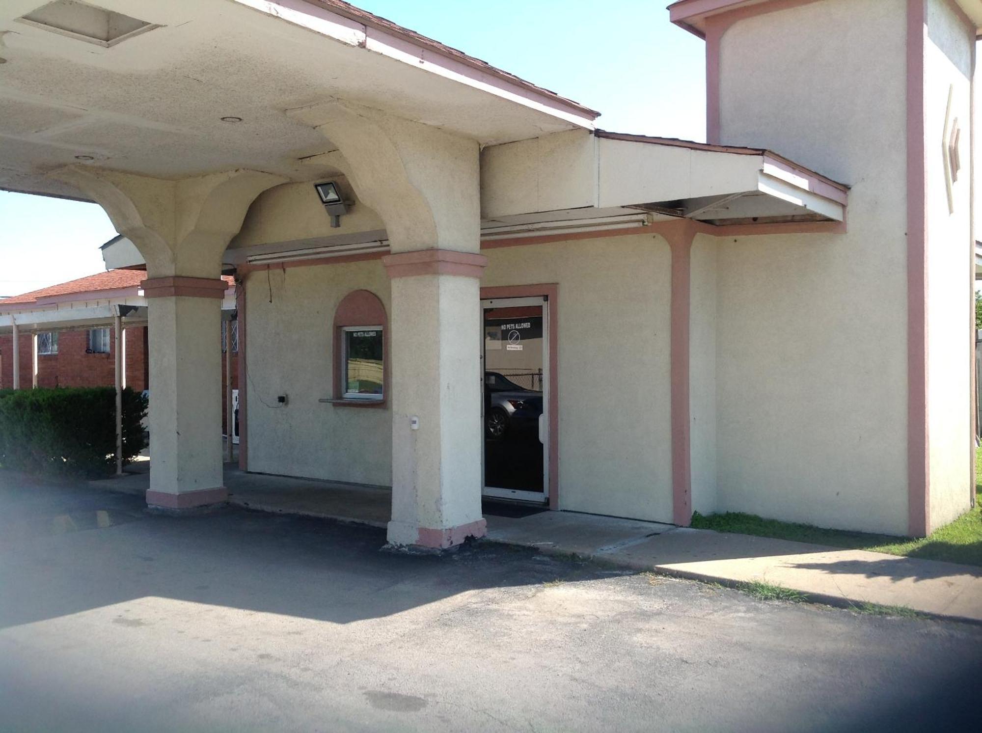 Summit Inn - Dayton Exterior photo